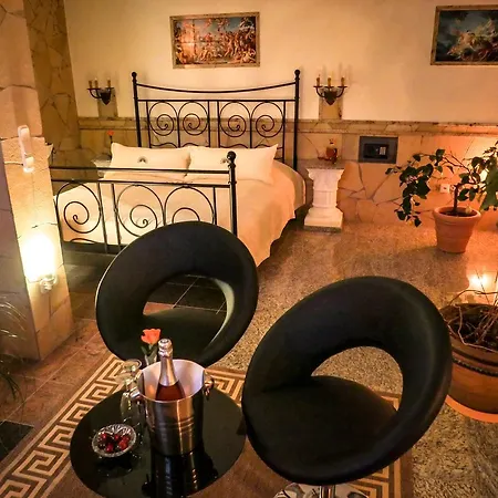 Malina Luxury And Aparthotel